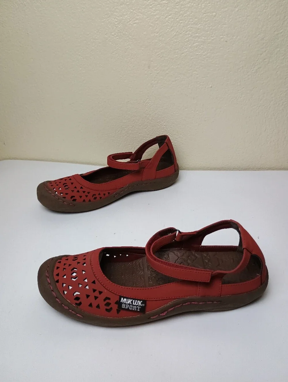 Muk Luks Sport Juju 7 Mary Jane Red Flats Hook-and-loop Laser-Cut Details