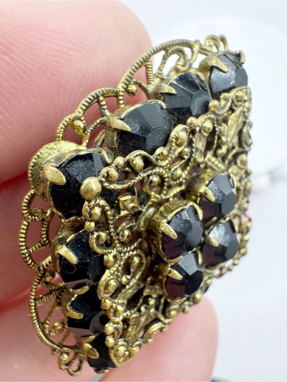 N/A antiqued gold