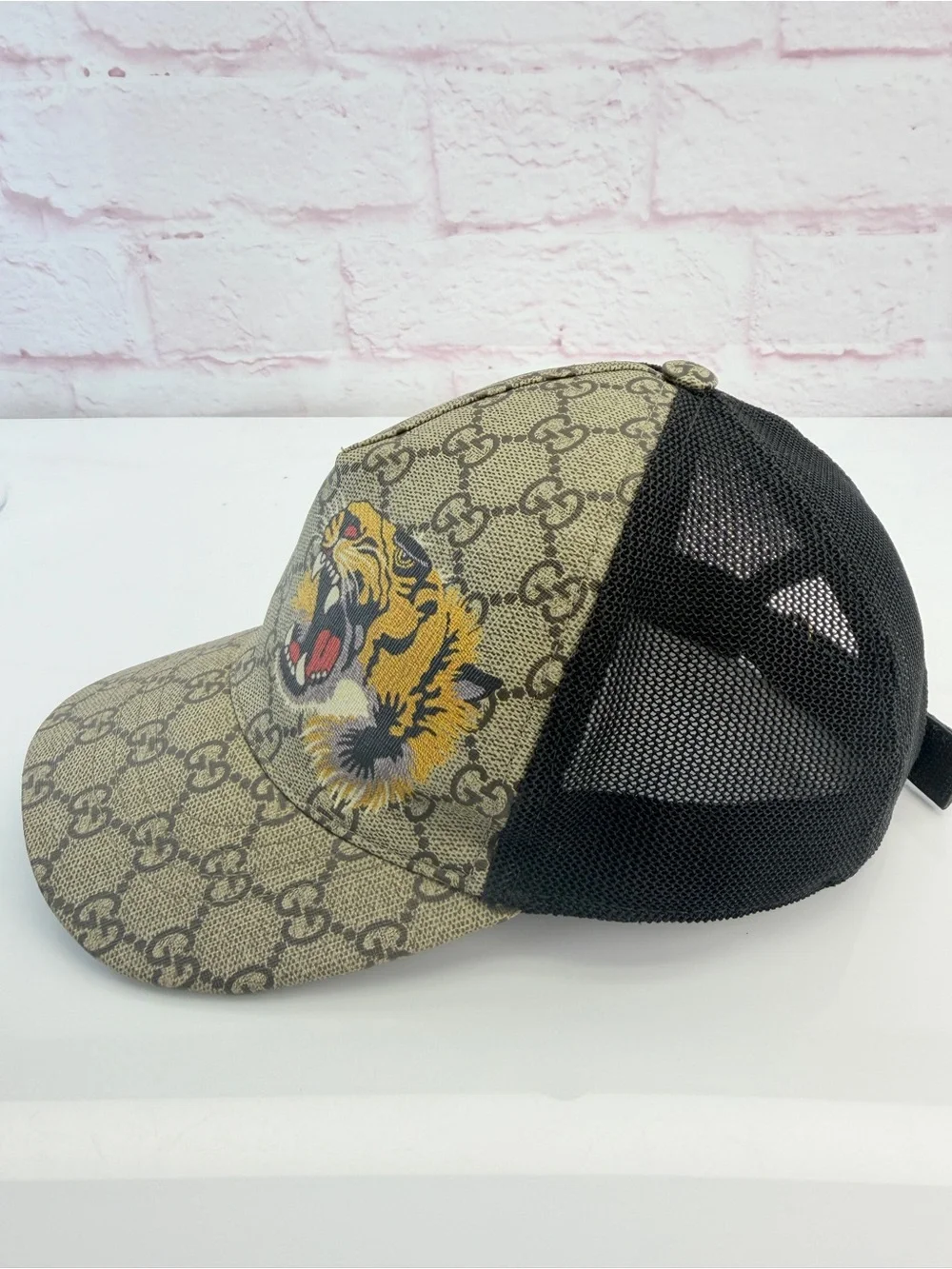 Gucci authentic gg