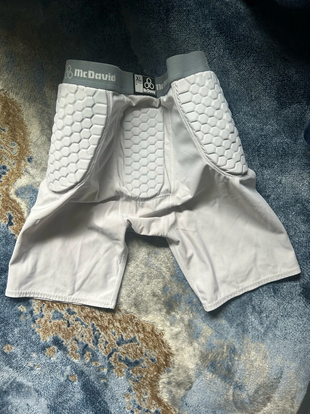Mcdavid padded compression