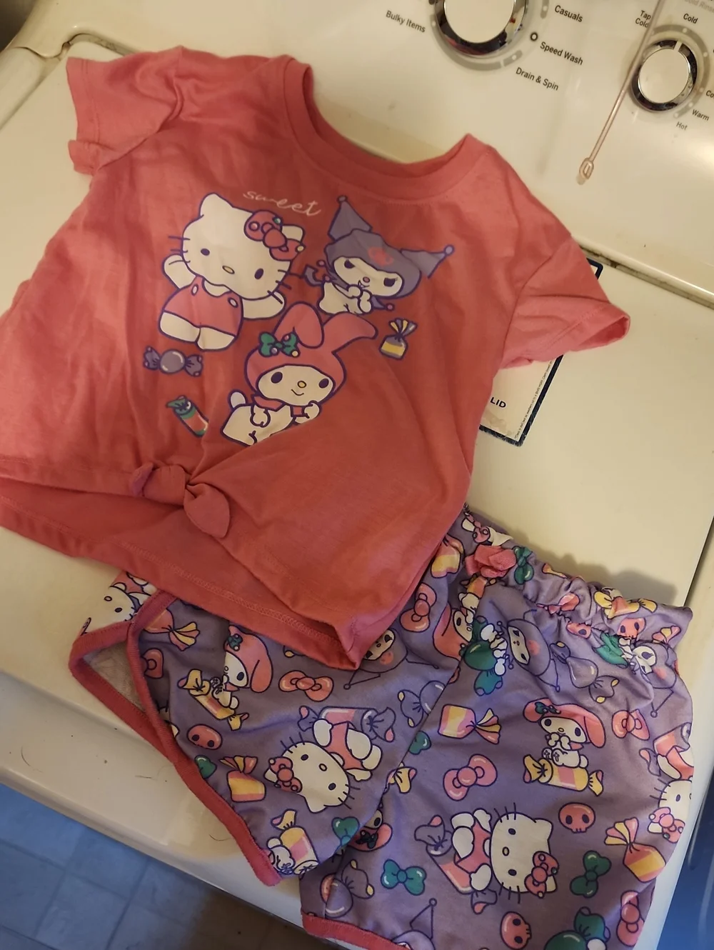 Hello Kitty Kids Matching Pajama Set - Coral Pink Top & Lavender Shorts