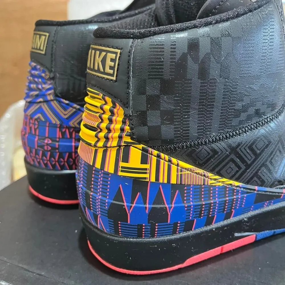Jordan retro black