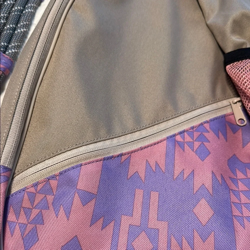 Kavu sling stylish
