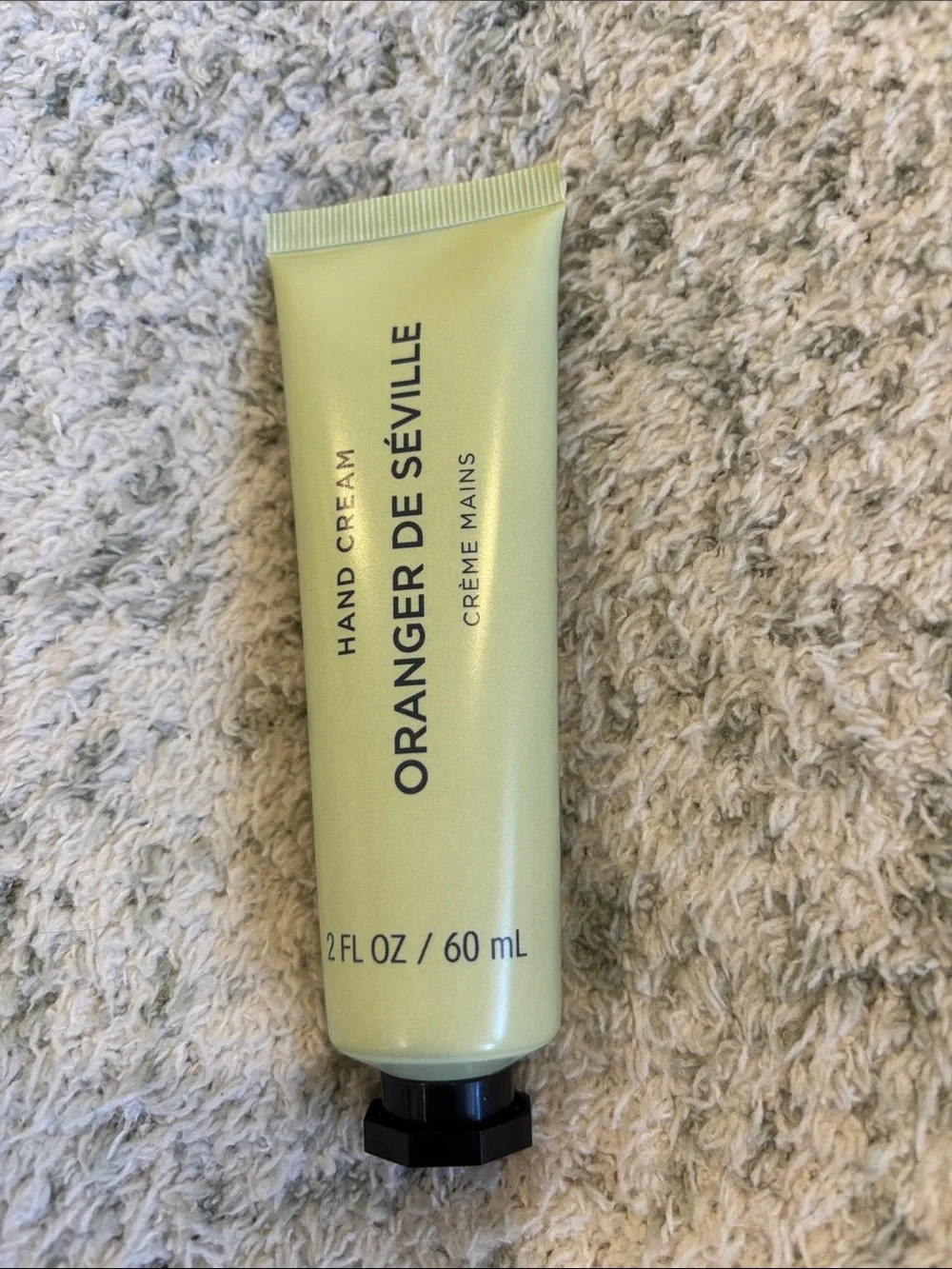 Mistral scented moisturizing