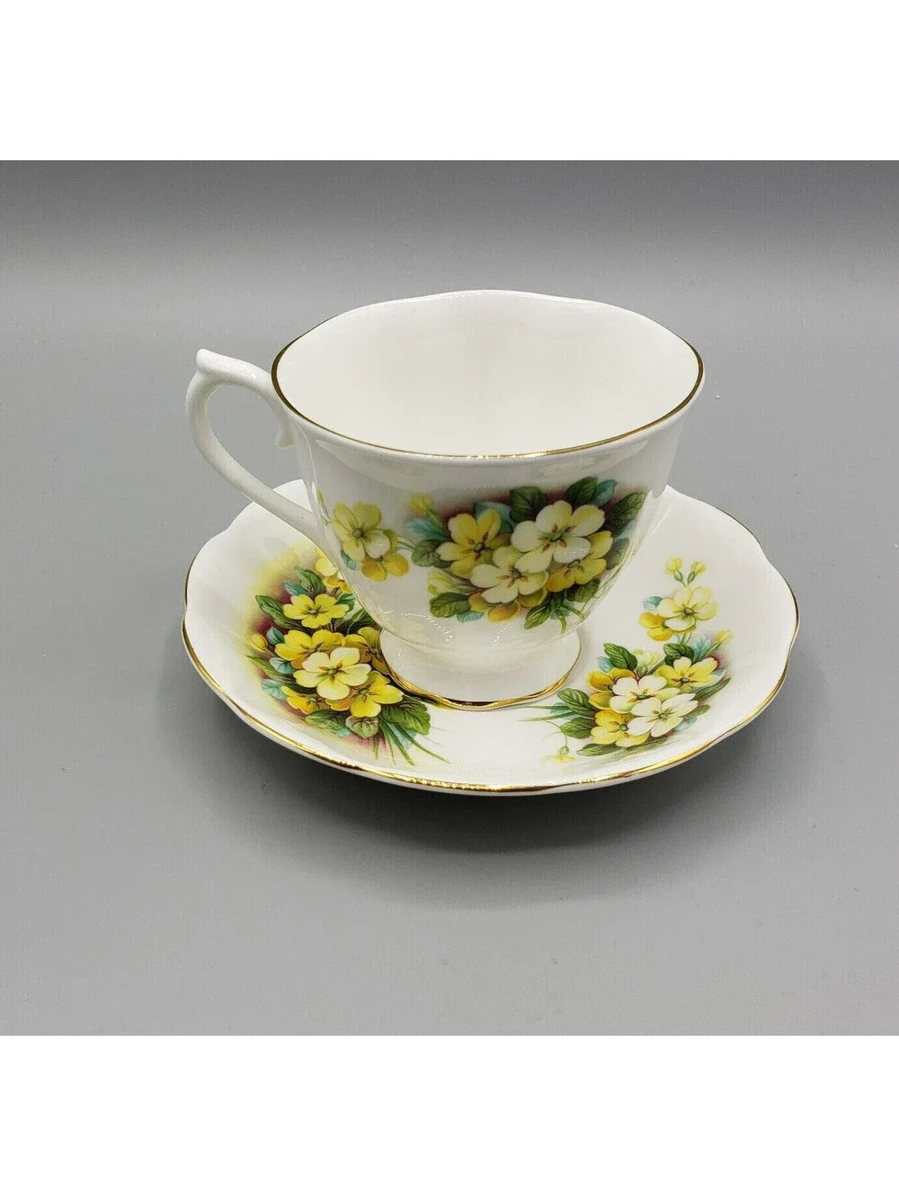 Royal Albert vintage royal