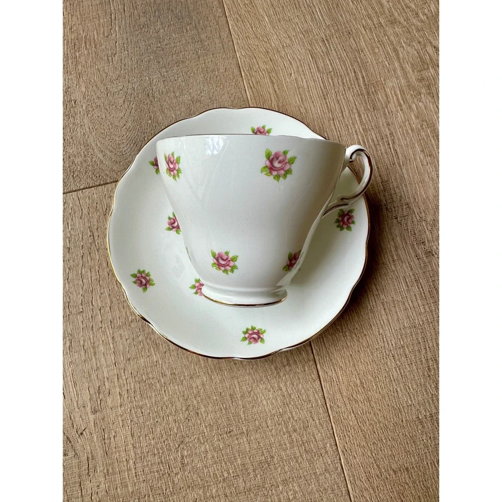Vintage Regency English‎ Bone China Tea Cup Set Pink Rosebud Gold Trim England