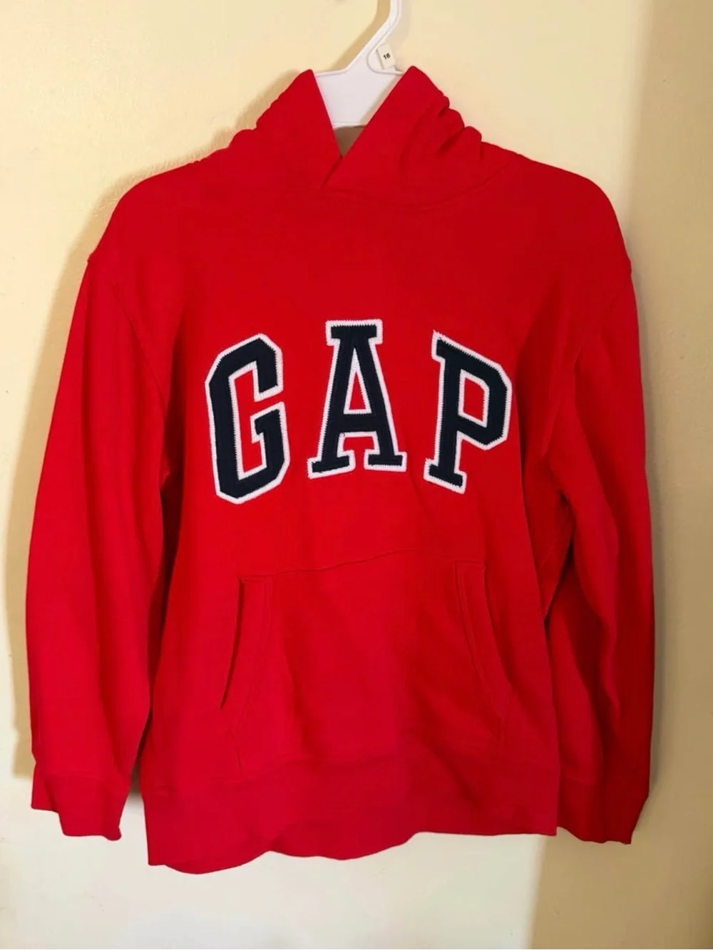 GAP two pullover