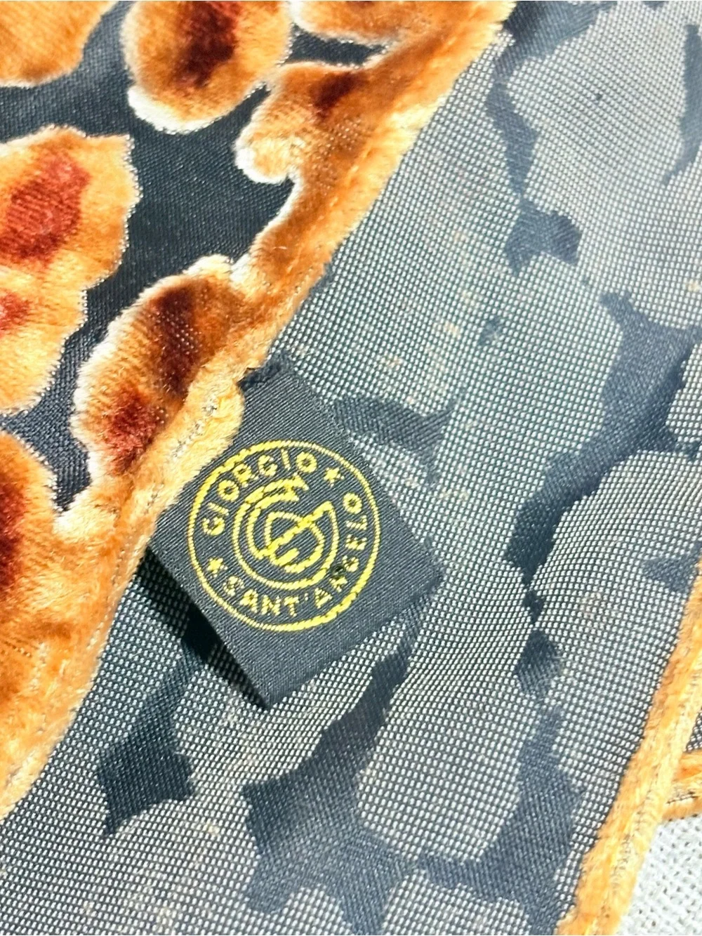 Giorgio Sant Angelo soft velvet