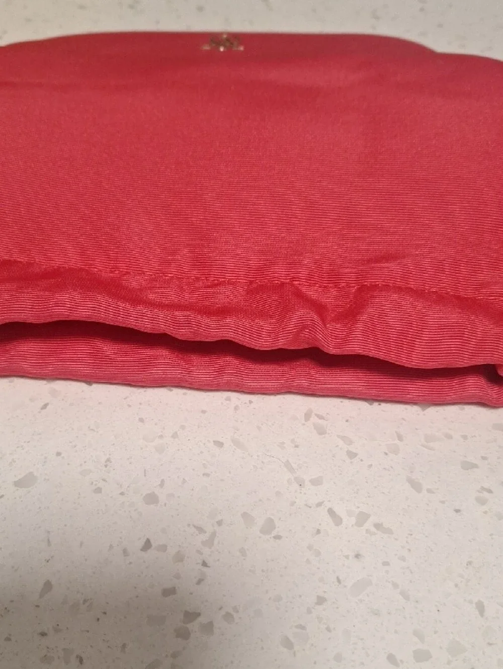 Victorias Secret hot pink