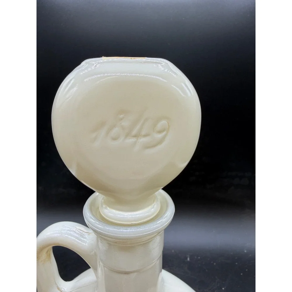 N/A vintage milk