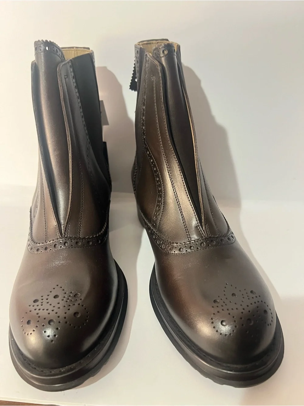 Zara upper traditional color