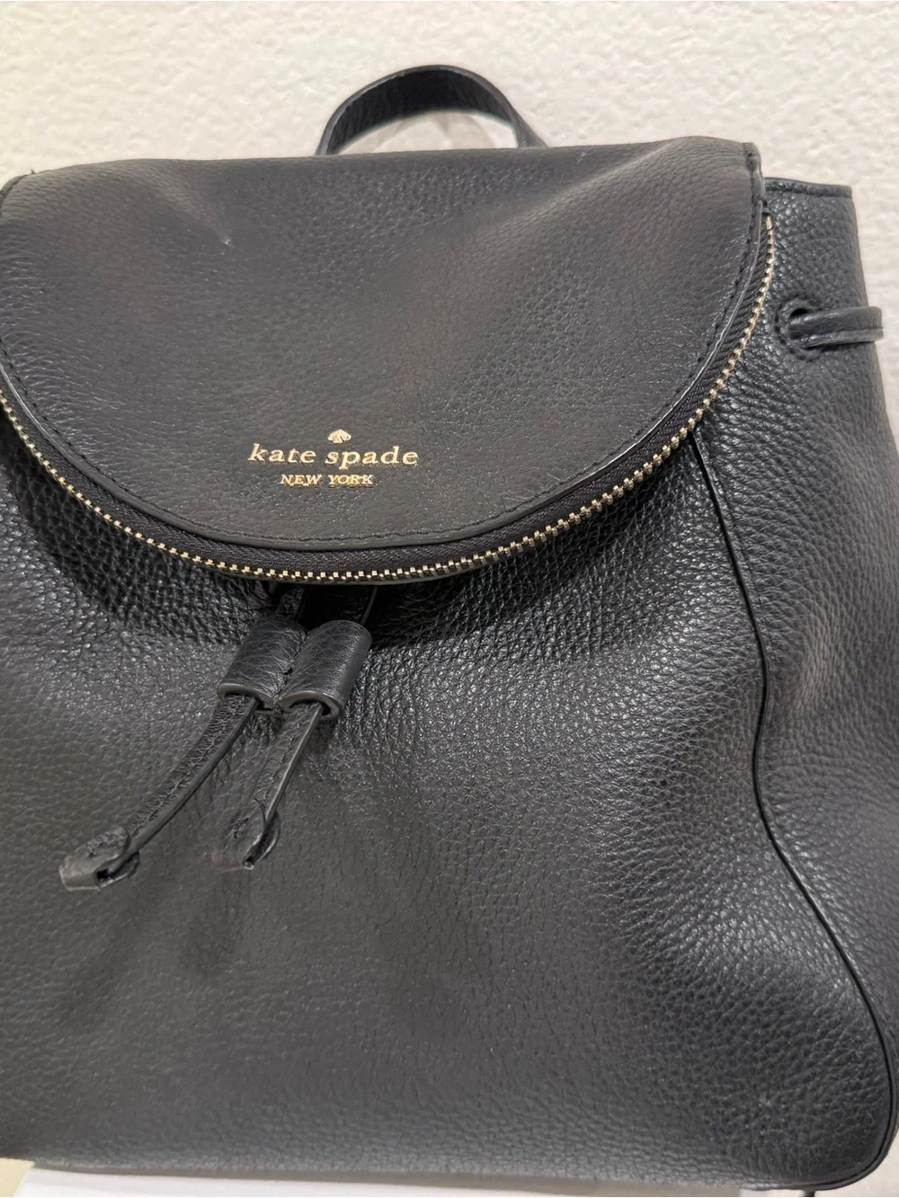 kate spade compact pebbled