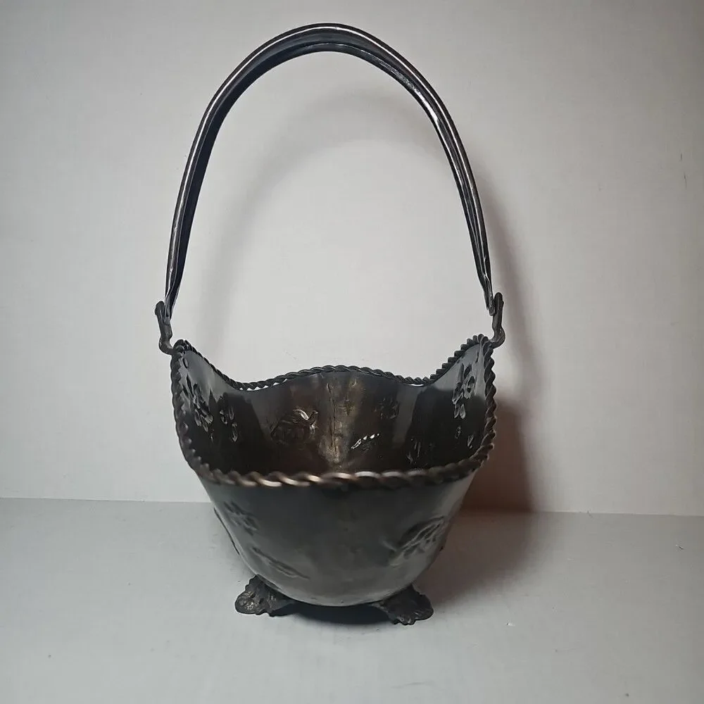 Unbranded this antique