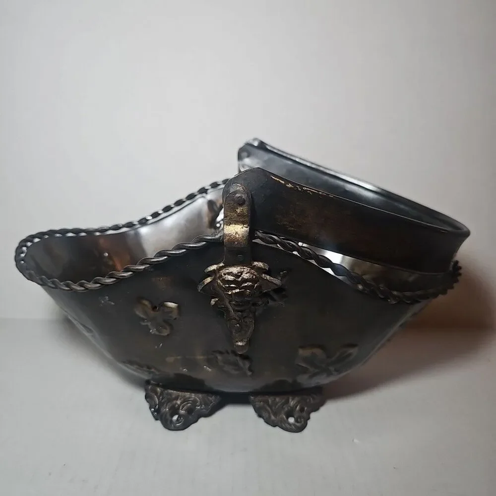 Unbranded this antique
