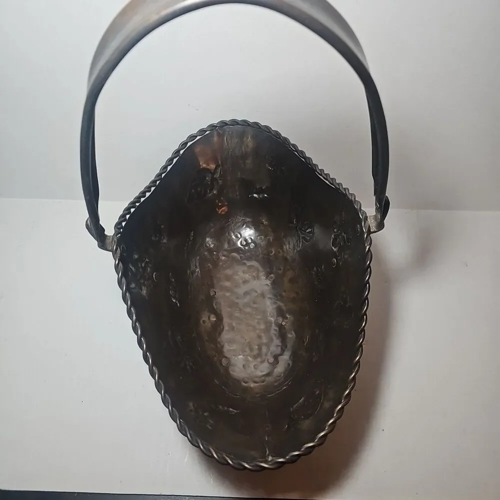 Unbranded this antique