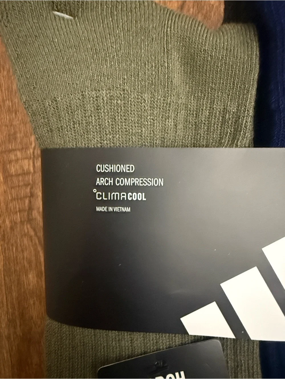 adidas classic crew
