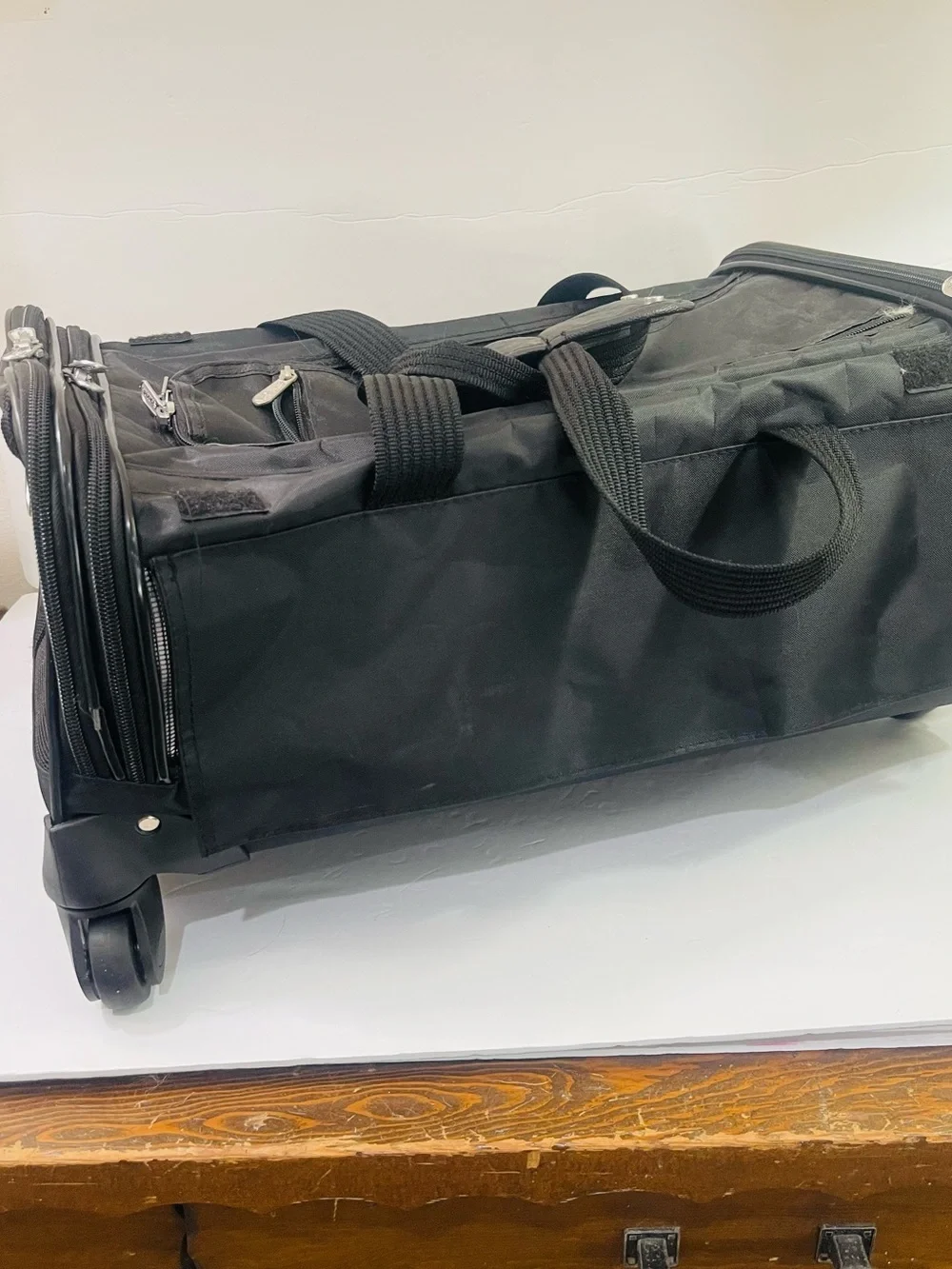 Sherpa deluxe carrier