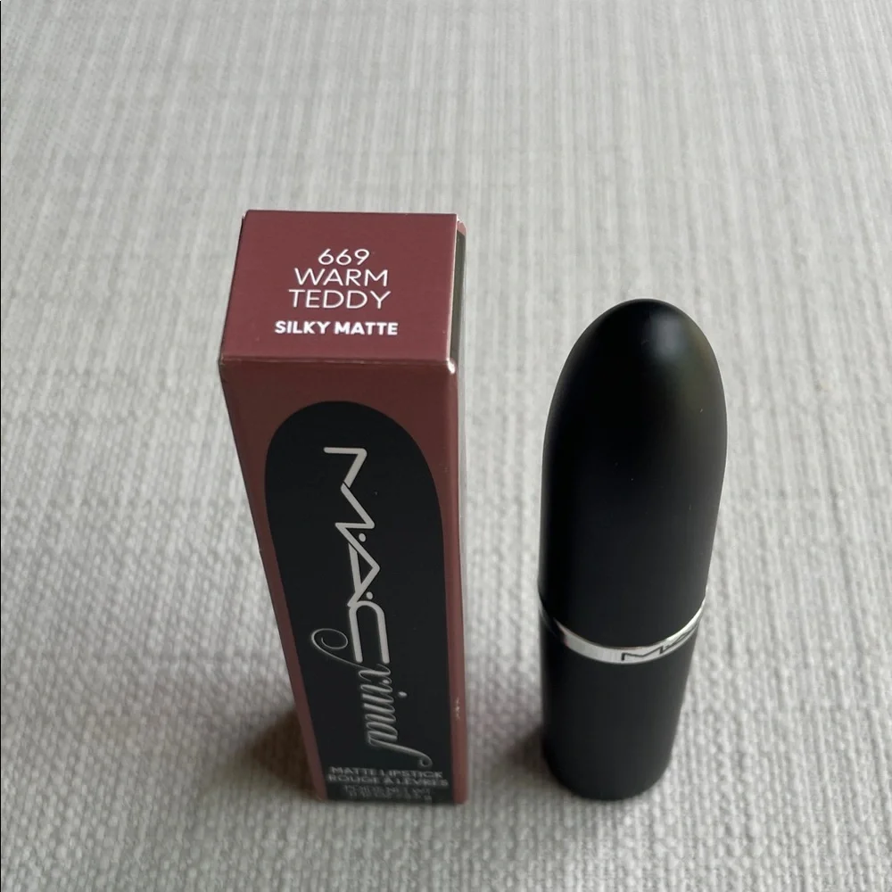 MAC Cosmetics brand new