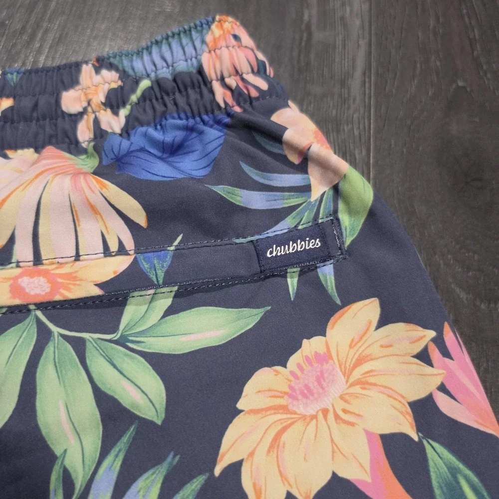 chubbies swim trunks
