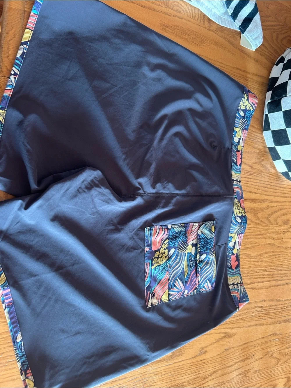 Patagonia pair dark