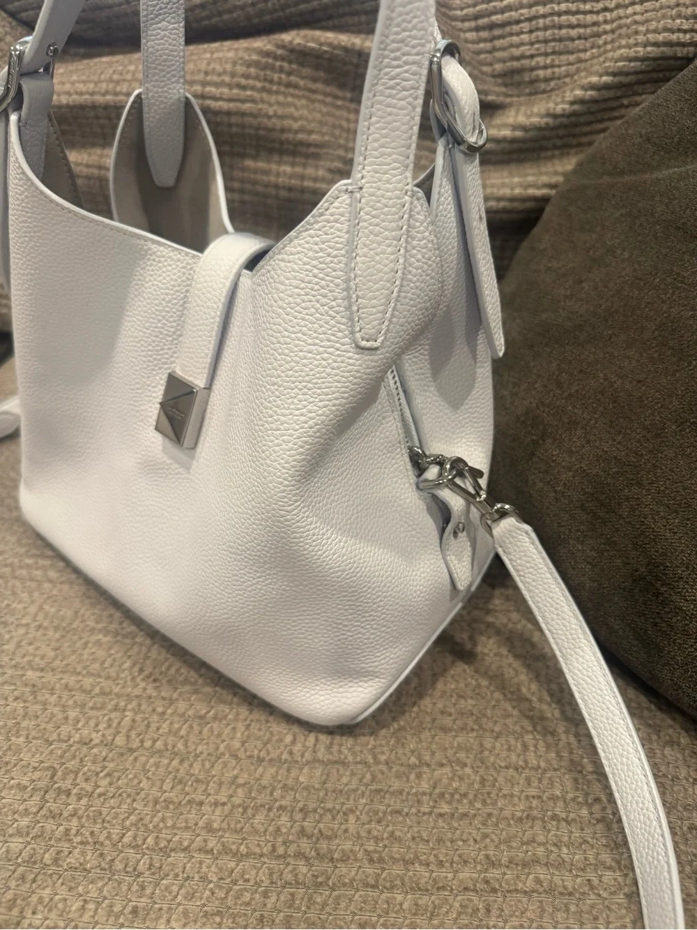 kate spade elegant white