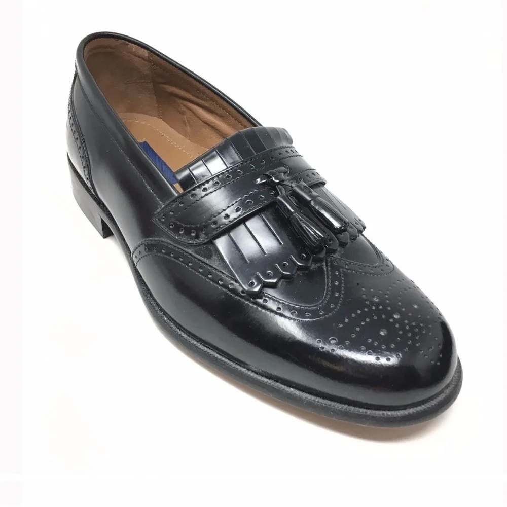 VGUC- Bostonian Classics ‘Kiltie’  Leather WIDE Width Dress Loafers