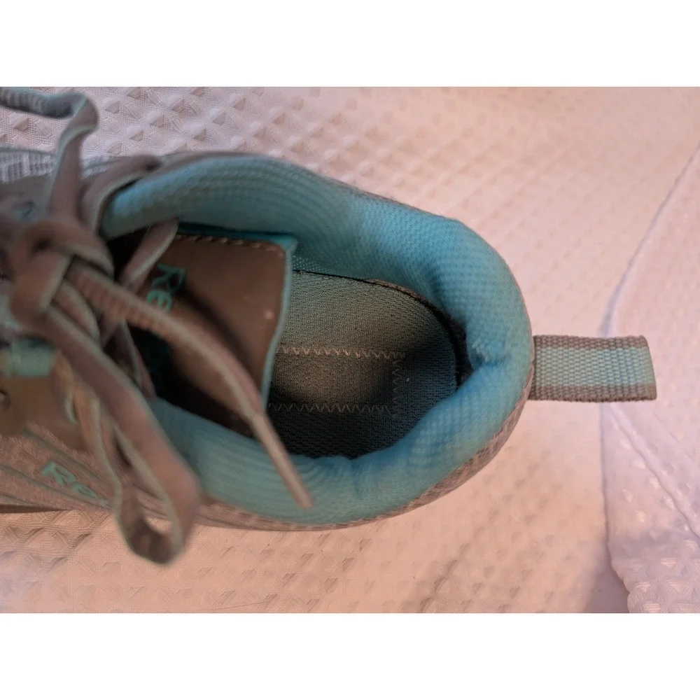 Reebok static safety size