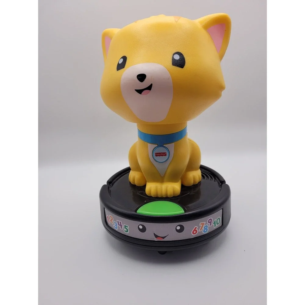 Fisher Price Laugh & Learn Crawl after Cat on a Vac Electronic‎ learning toy