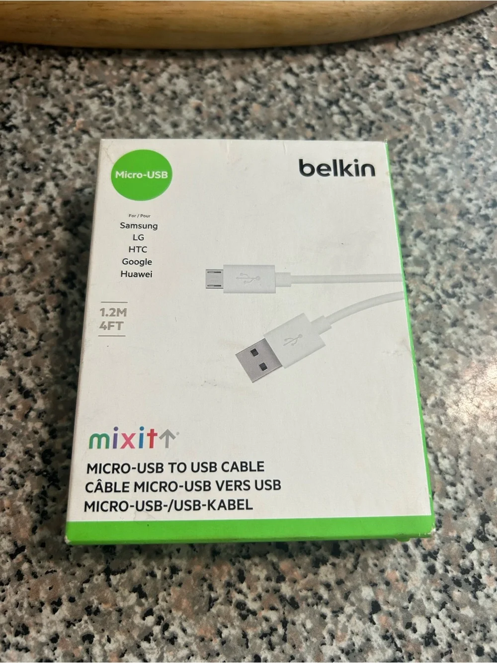 belkin white Micro-USB to USB Cable (Mixit Series)