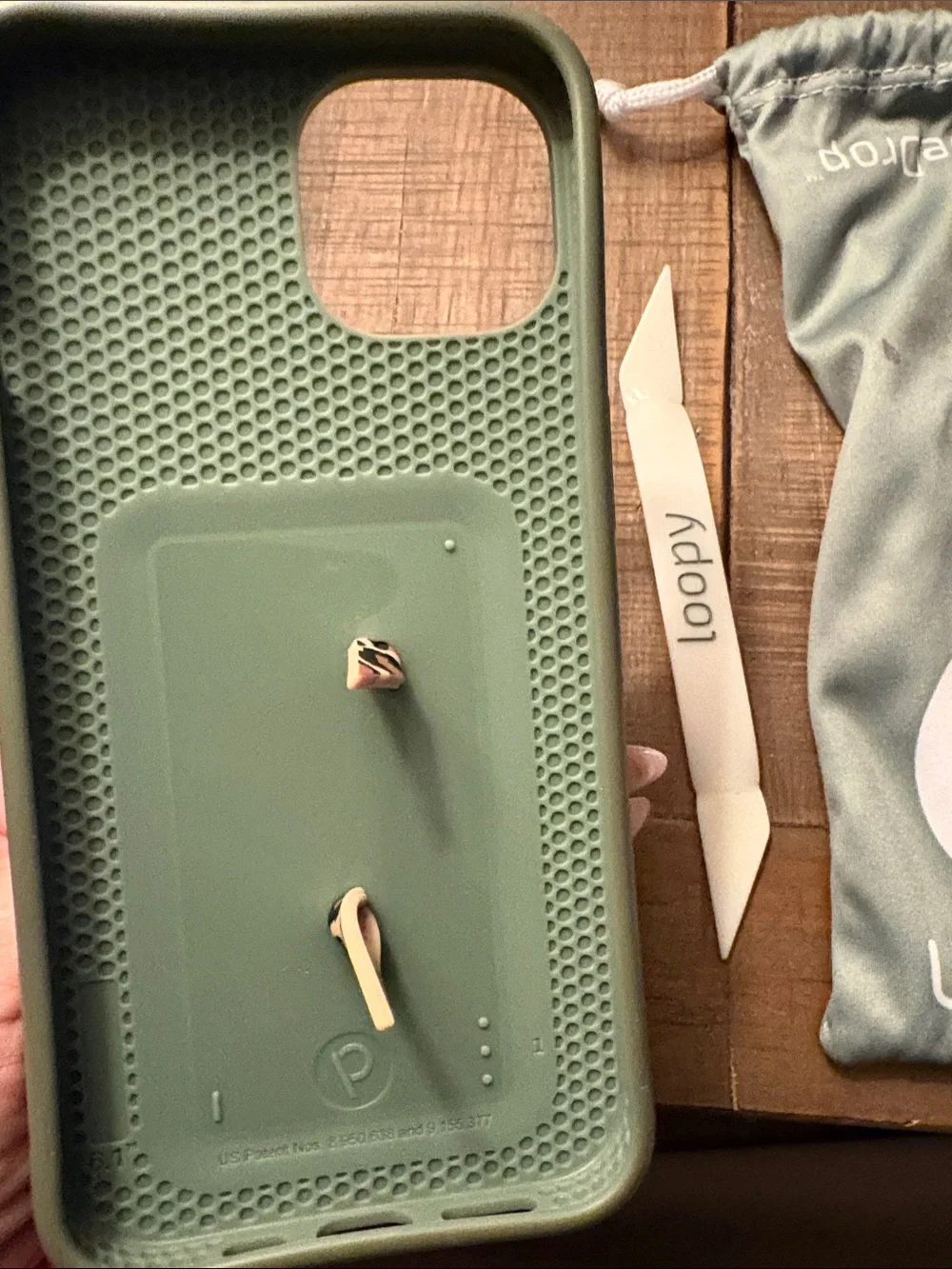 Loopy Case sage green