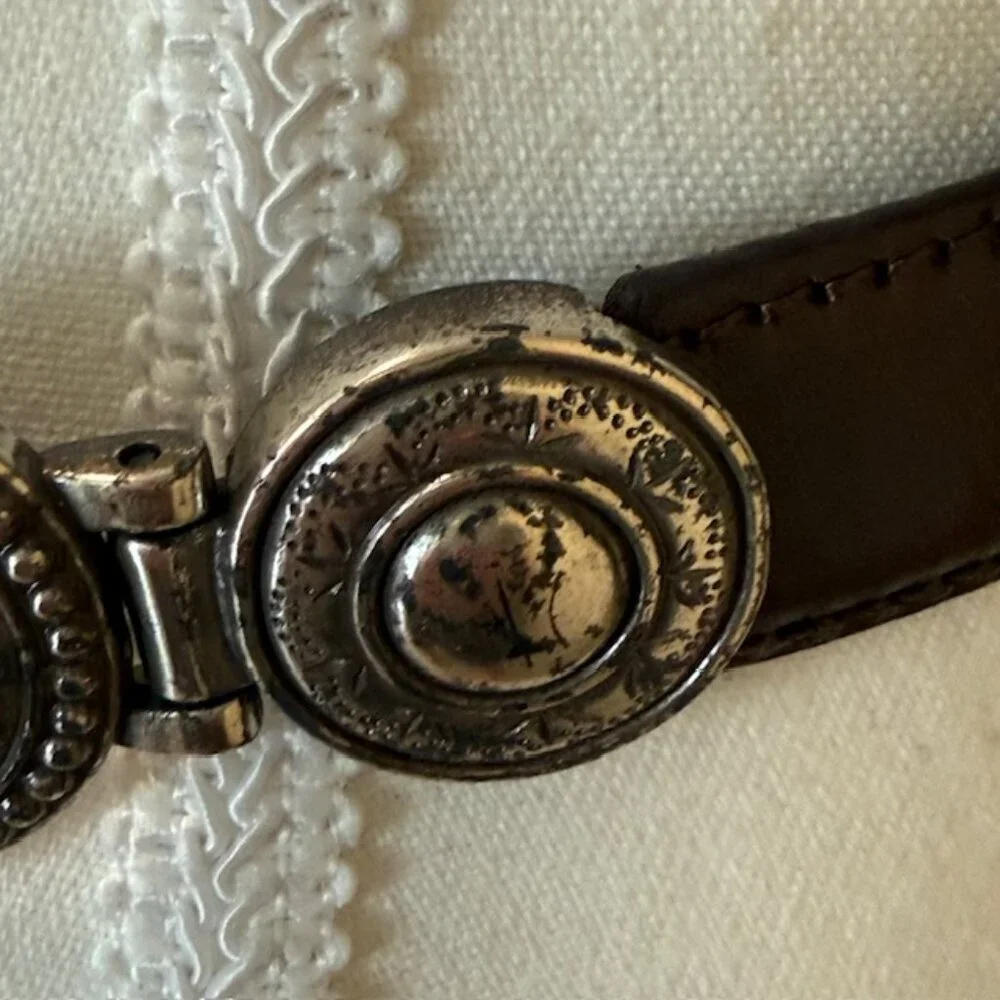 Fossil skinny belt