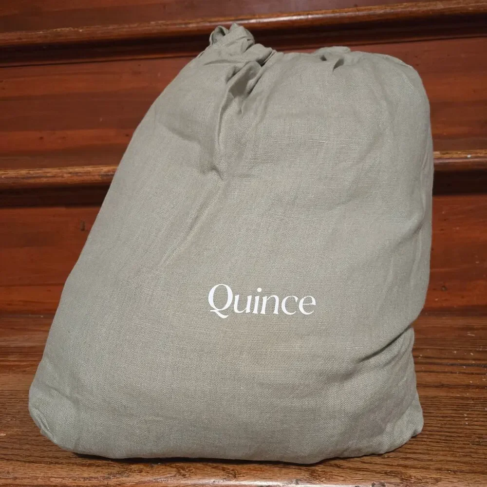 Quince new 100%