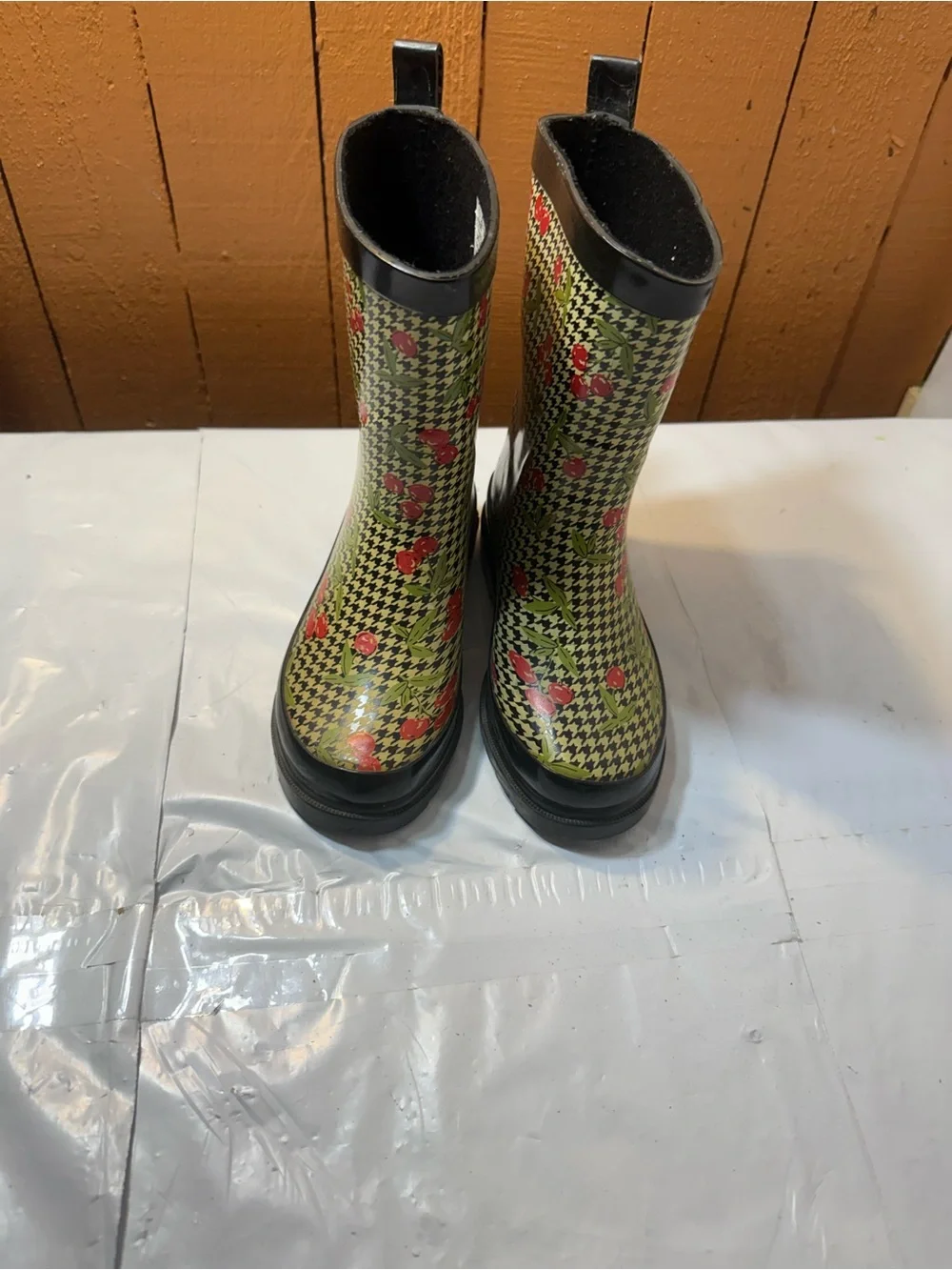 Austin Trading Co girls boots