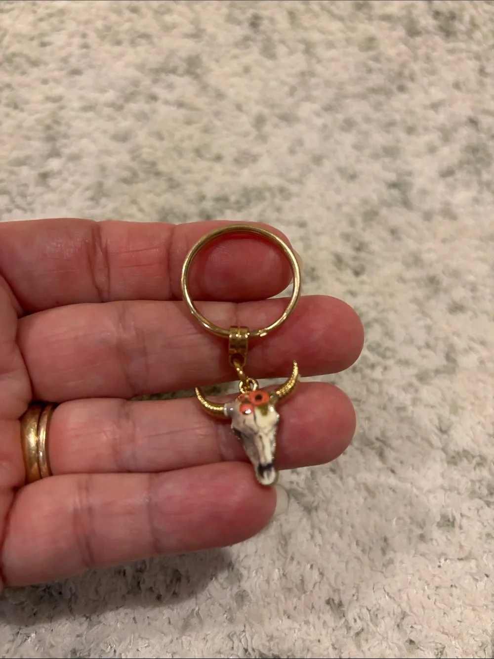 Unbranded stylish gold