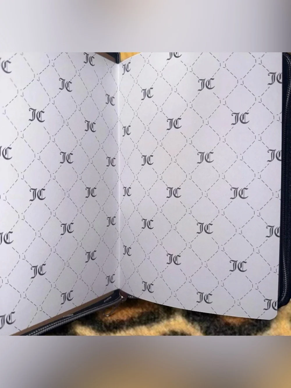 Juicy Couture new juicy