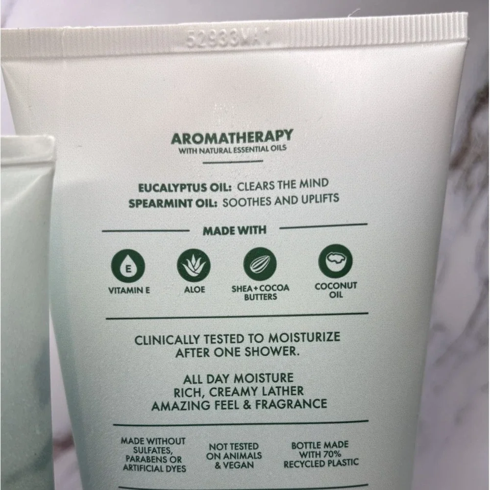 Bath & Body Works bath body
