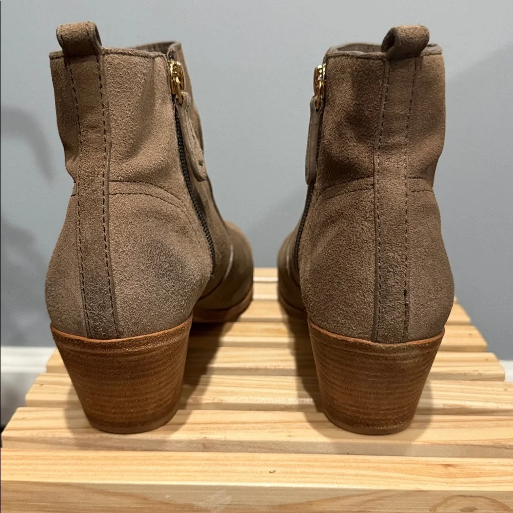 Tory Burch Taupe Brown Suede Ankle Boots size 8.5