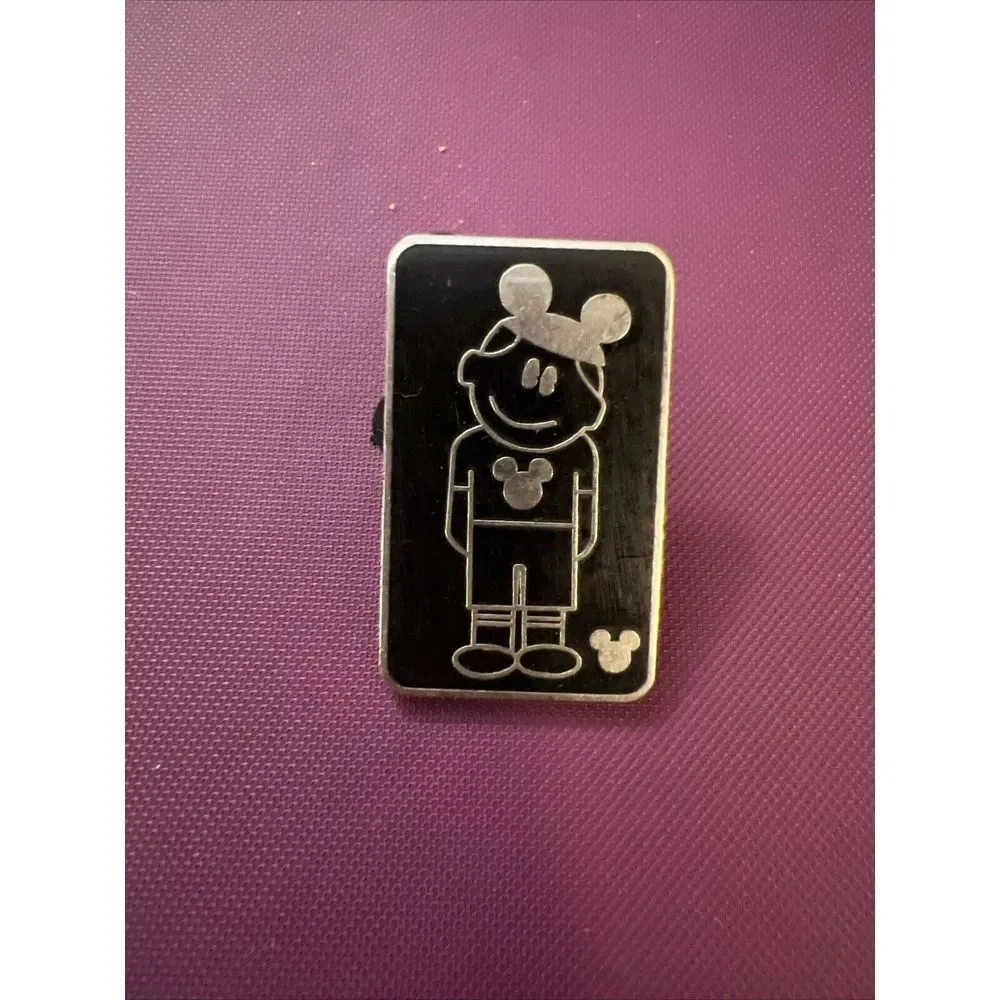 Disney Trading Pin Hidden Mickey Pin Series III Son with Mouse Ears Disney World
