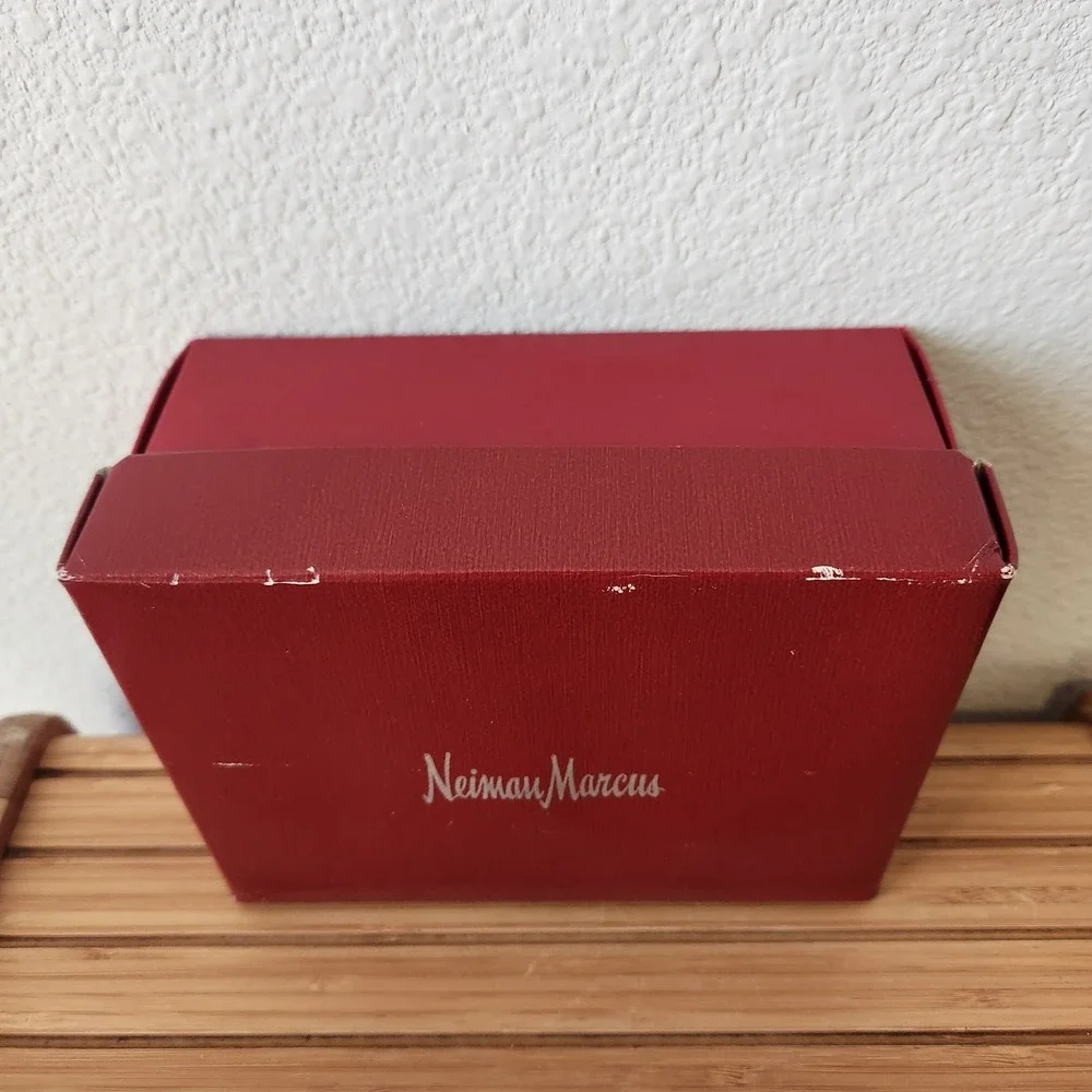 Neiman Marcus product vintage