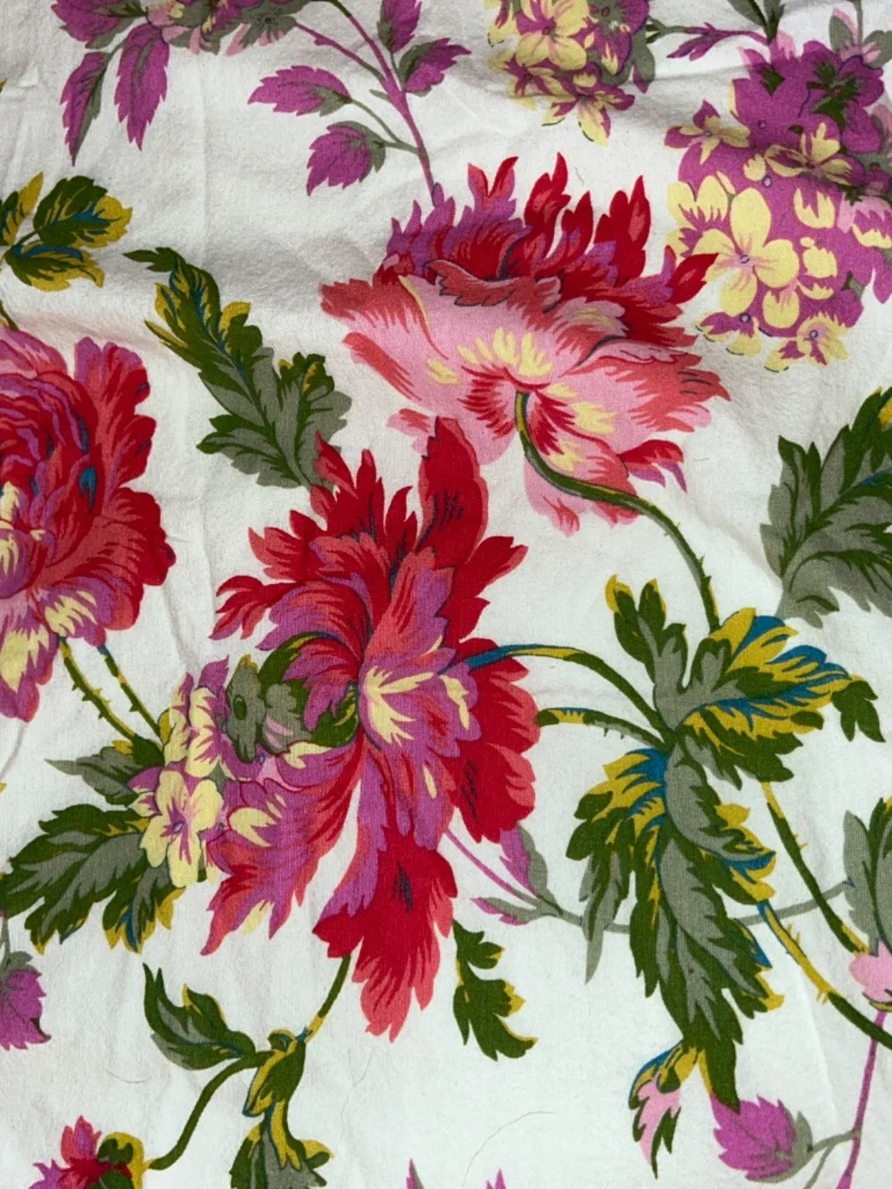 April Cornell 100% cotton French Provencal pink red peonies tablecloth  52