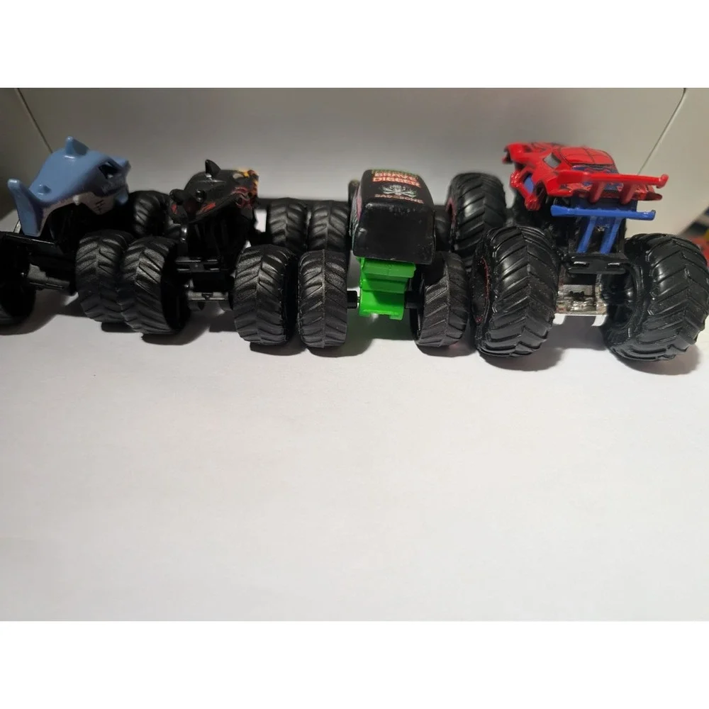Hot Wheels lot official