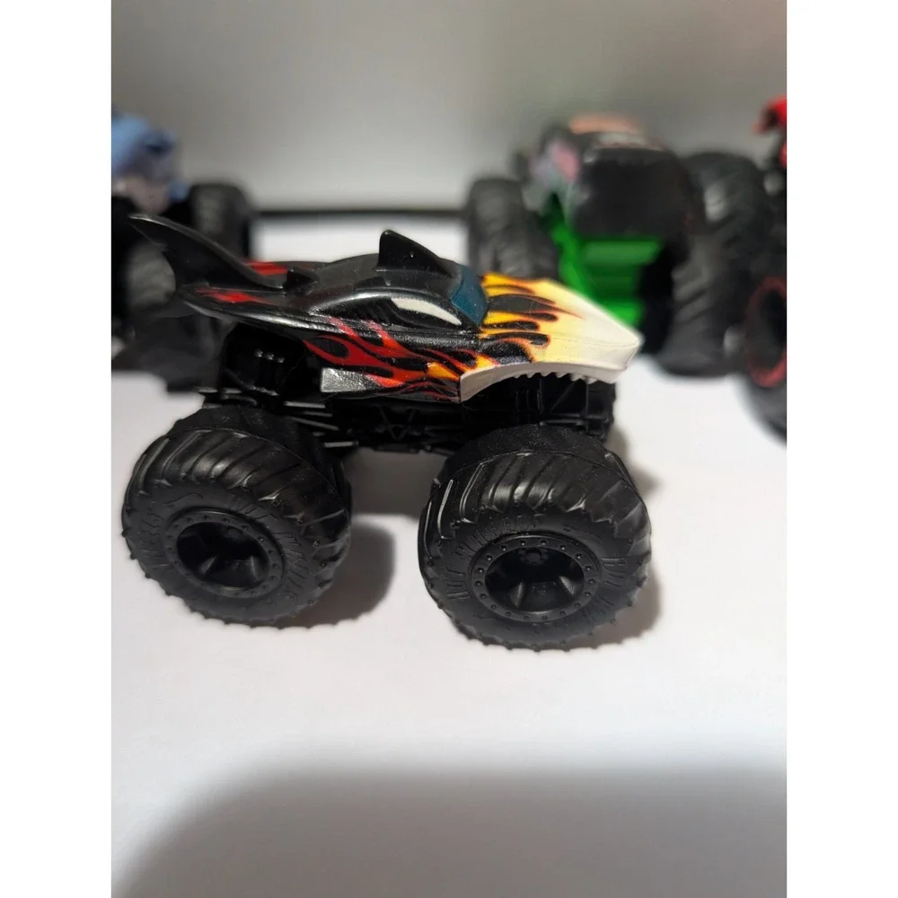 Hot Wheels lot official