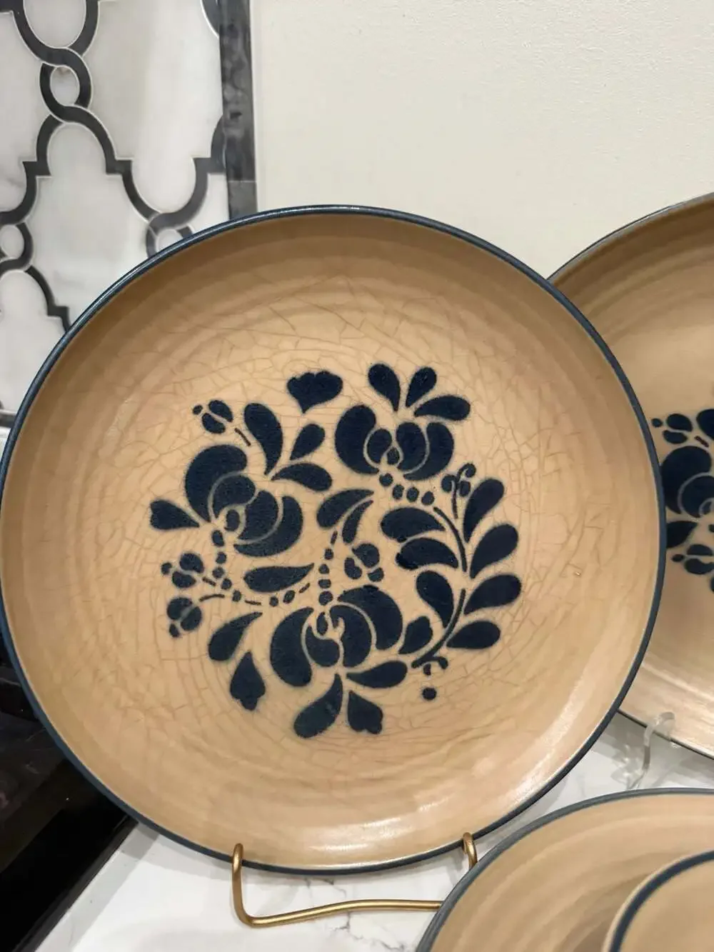 Pfaltzgraff folk art