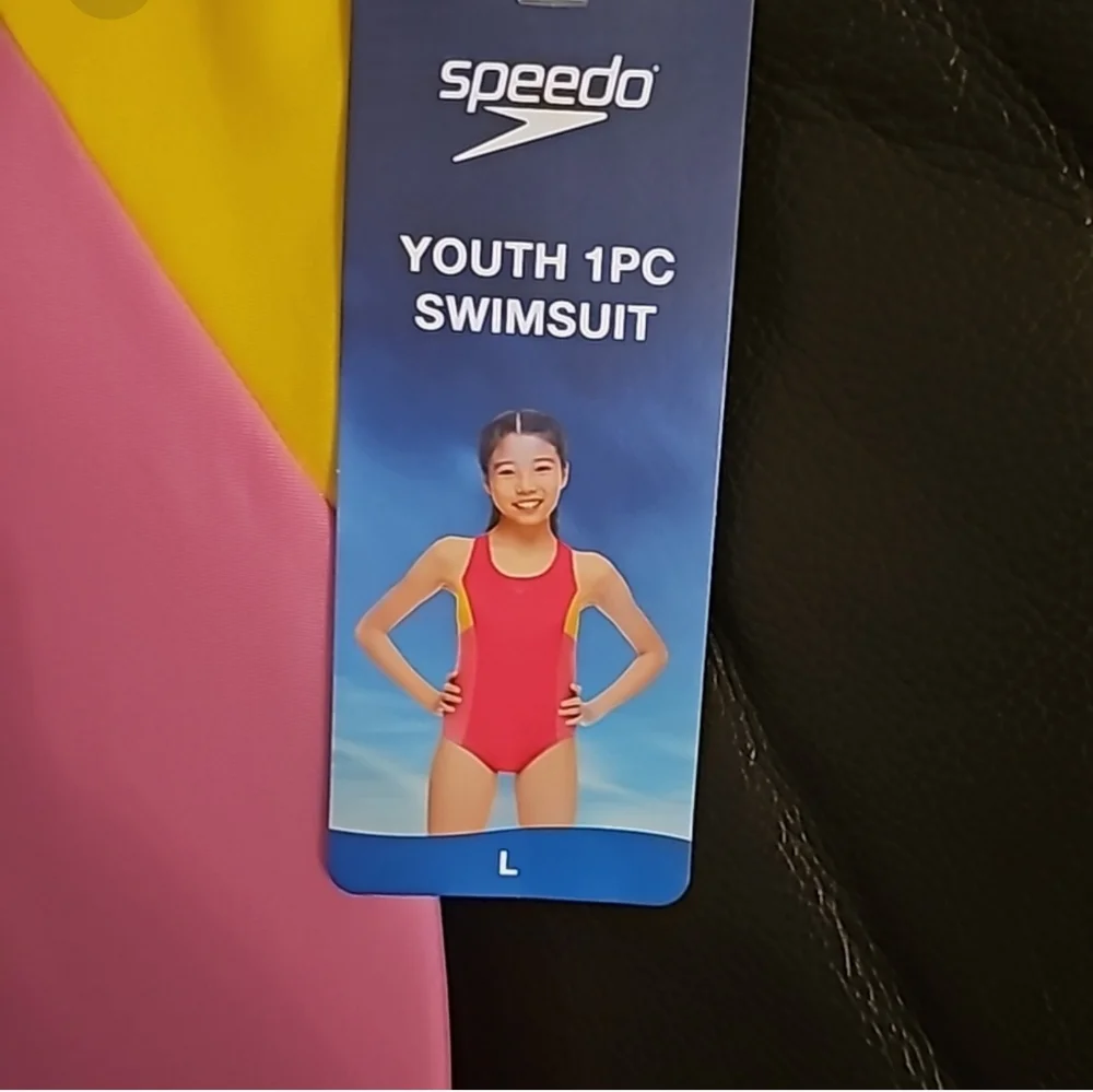 Speedo brand spanking