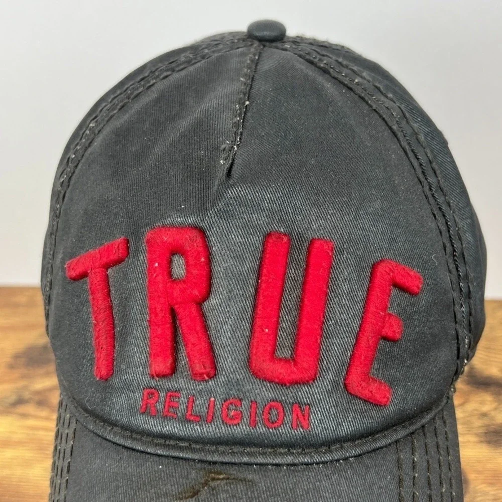 True Religion several small