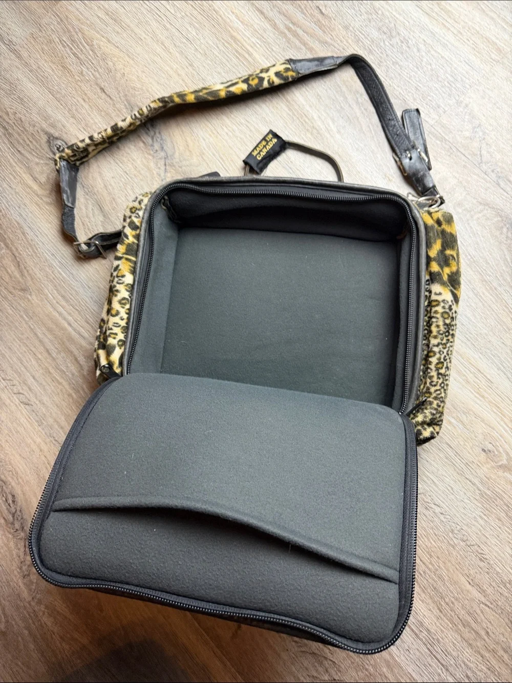 Rare Vintage Levy’s Leather Leopard Print Travel Messenger Bag