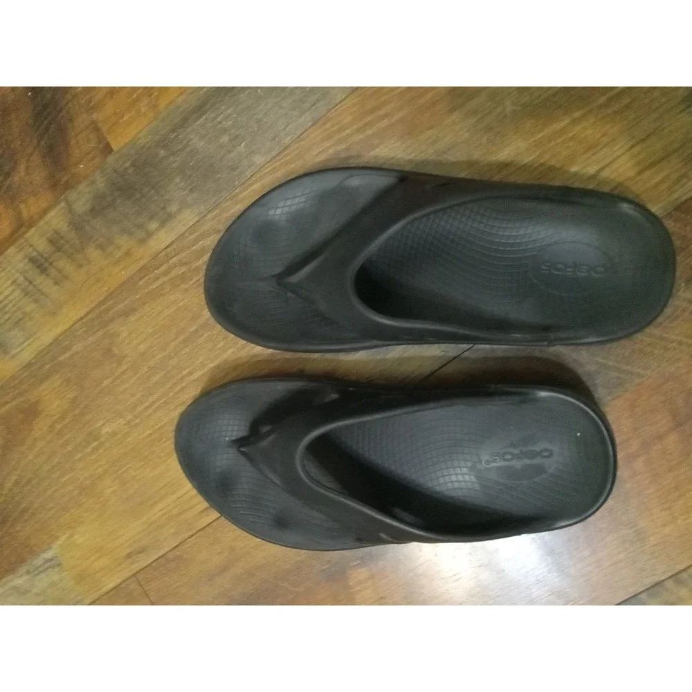 Oofos OOriginal Recovery Sandals‎ Black Thong Flip Flops Mens 8 Womens 10 EU 41