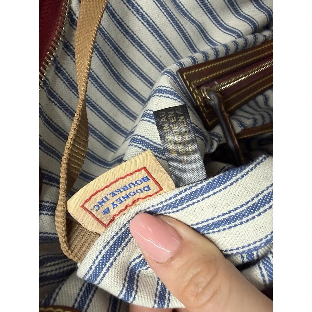 Dooney & Bourke item specifics