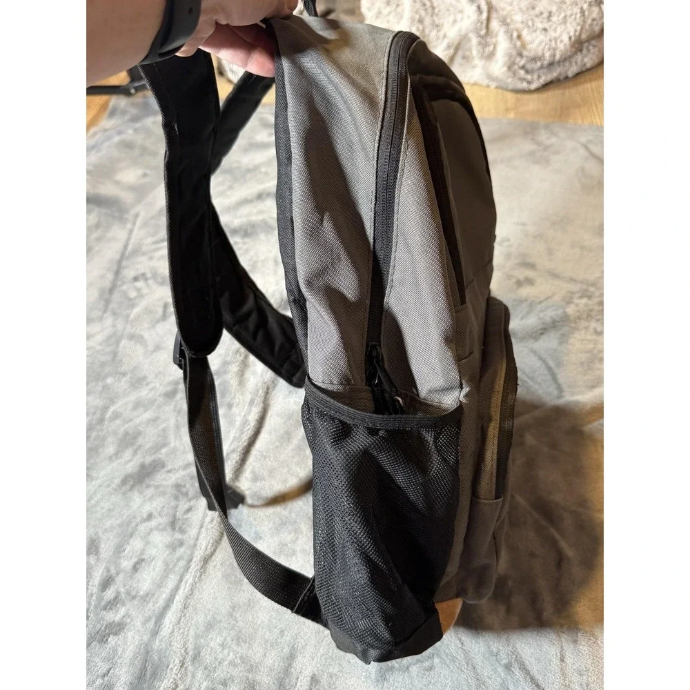 Eastsport gray 18