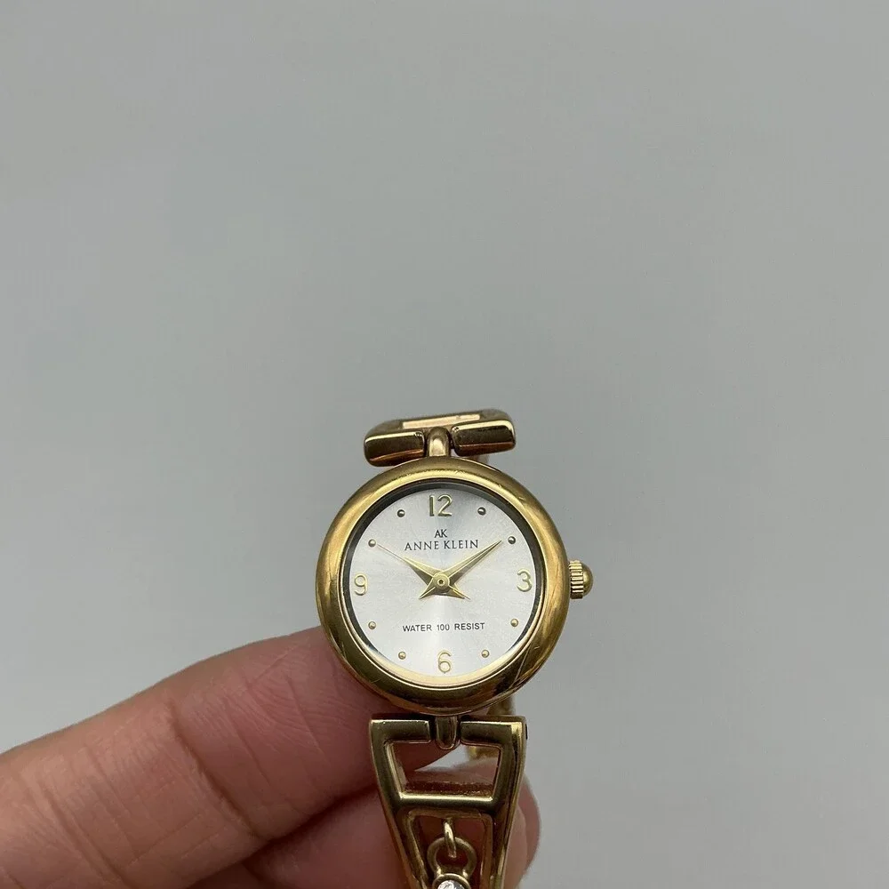 Anne Klein see photos